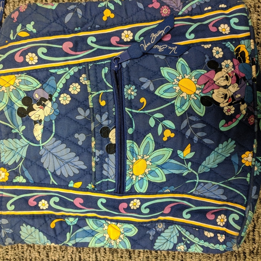 Ver Bradley Disney Crossbody